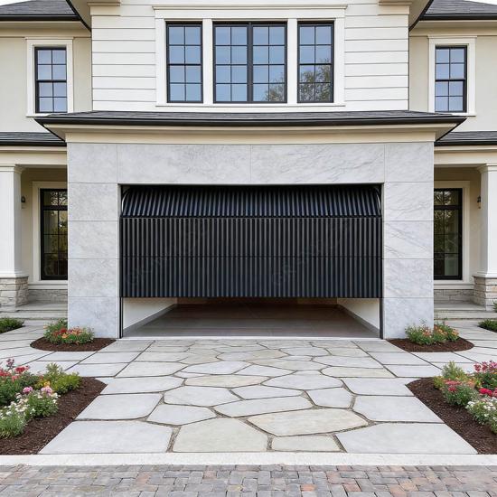 باب كراج مقطعي من الألومنيوم